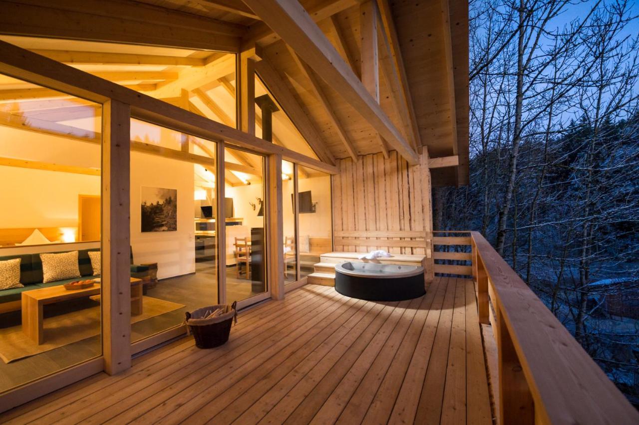 Forstgut - Premium Waldchalets Und Lodge Suiten Реґен Екстер'єр фото