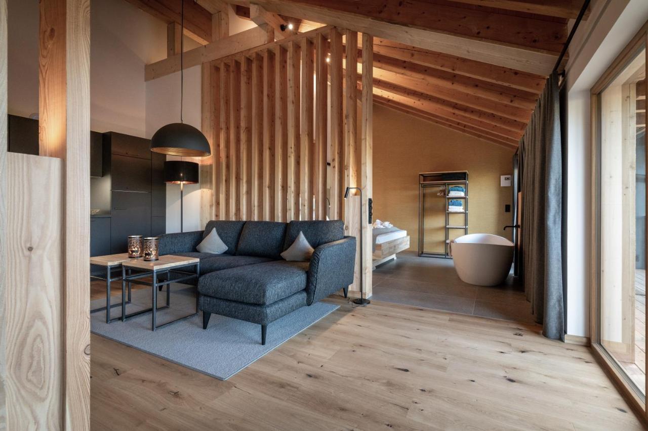 Forstgut - Premium Waldchalets Und Lodge Suiten Реґен Екстер'єр фото