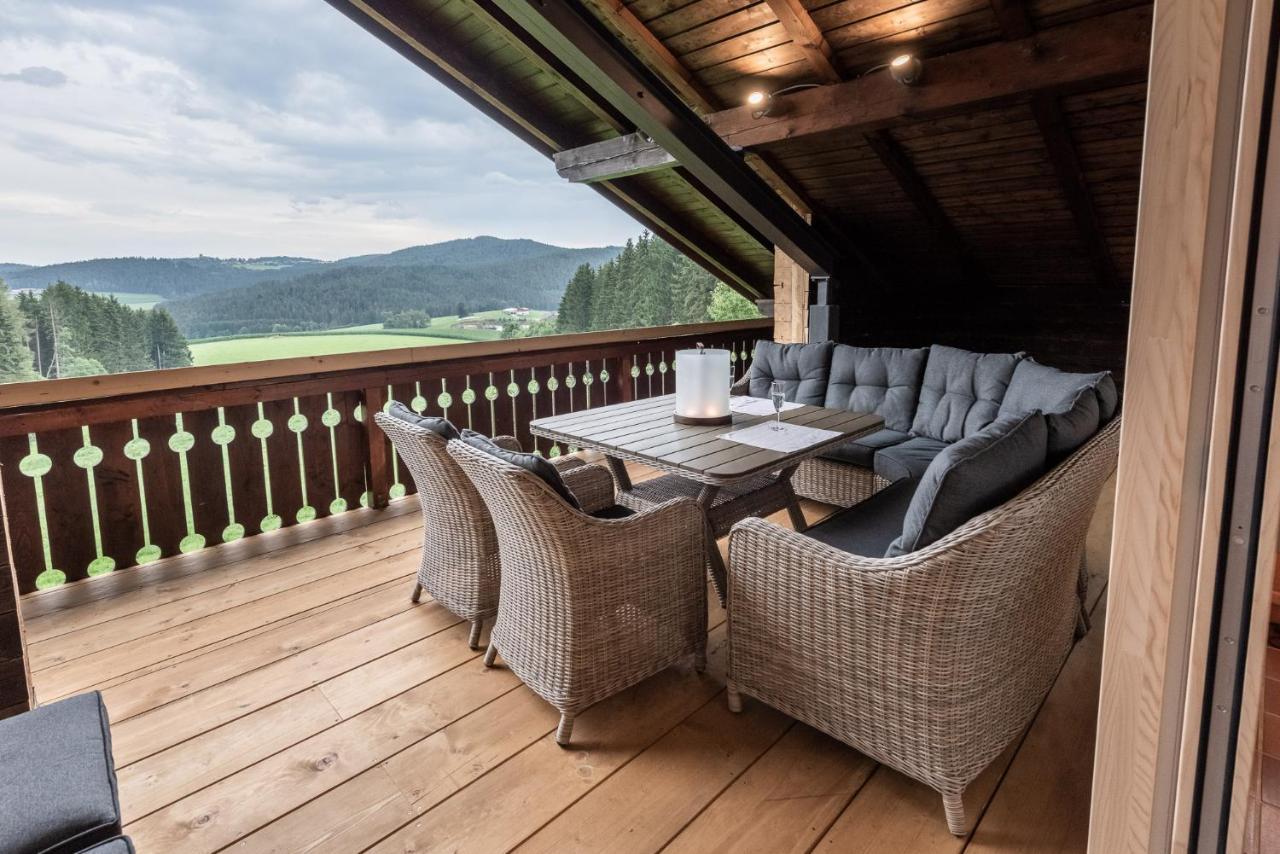 Forstgut - Premium Waldchalets Und Lodge Suiten Реґен Екстер'єр фото